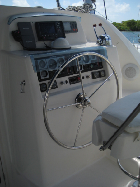 Helm Station
